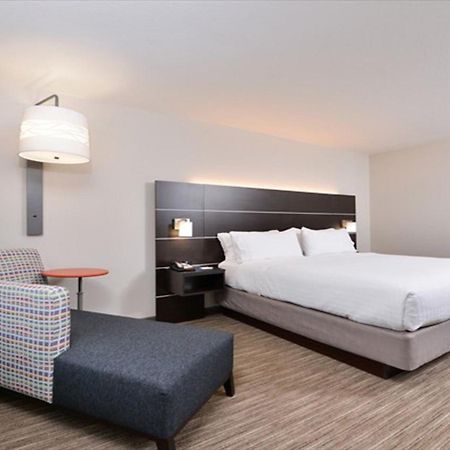 Holiday Inn Express & Suites - Parkersburg East By Ihg Exterior foto